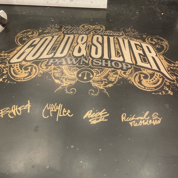 Meet your Posher, IanCarlo - Picture 9 of 16